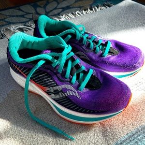 Saucony endorphin speed 2, women’s size 7